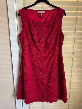 Red lace cocktail/party dress, US 12/UK 16, NWOT